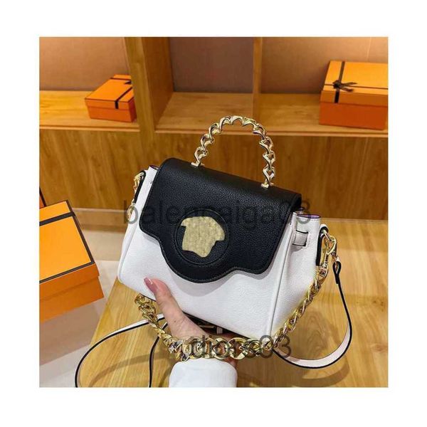 

designer versage bag tote shoulder handbag messenger bag luxurious fashion men woman summer new chain large capacity makeup crossbody bag