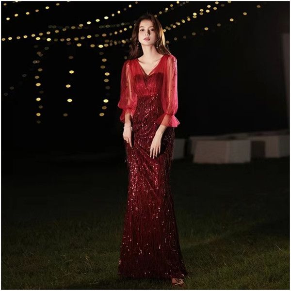 

2023 champgane sequins mermaid formal evening dresses for arabic women with long sleeves sheer neck plus size birthday party prom gowns, Black;red