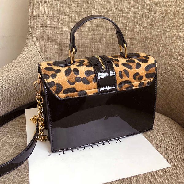 

evening bags leopard crossbody bags for women with zipper decoration 2023 ladies chain purse and handbags patent leather small shoulder bag