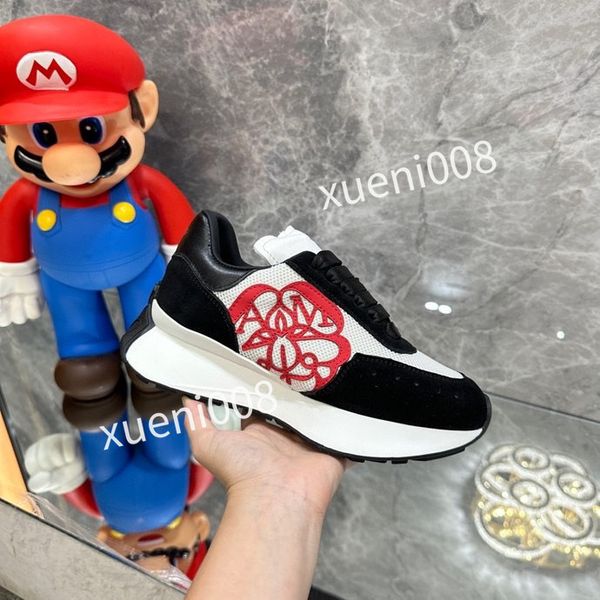 

2023new casual shoes designer men women shoe strawberry wave mouth tiger web print vintage trainer man woman variety of styles, Red;white