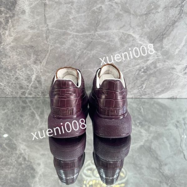 

2023designer sneakers calfskin casual shoes reflective shoes vintage suede leather trainers all-match stylist sneaker leisure shoe platform, Red;white