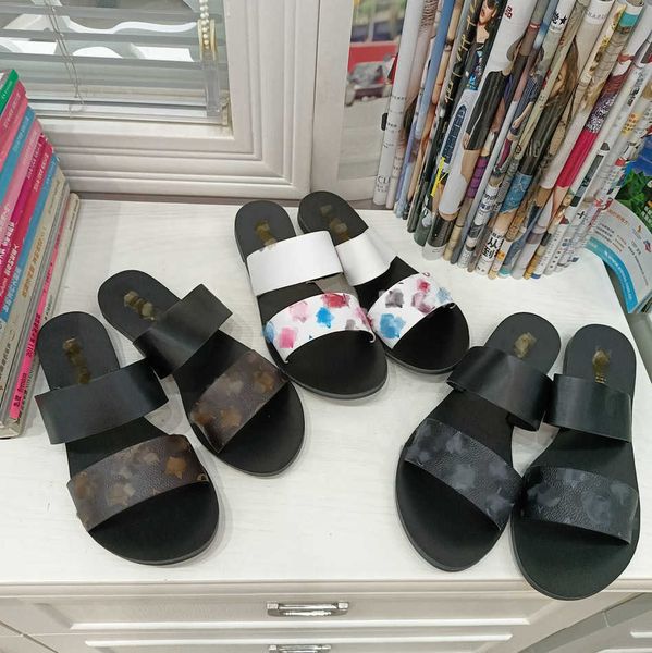 

2023 designer leather slippers womens sandals double strap monograms sandal flat mules stylish slides 2 straps no buckle girls lady ummer sl, Black