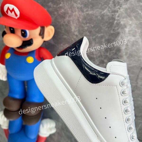 

new designer sneakers mens shoes vintage suede sneaker fashion women shoe gold silver platform trainers calfskin leather runner trainer, Black