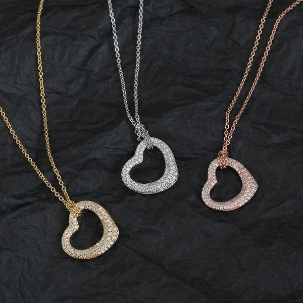 

gold silver diamond luxury love designer pendant necklaces classic crysatl rhinestone necklace for men women wedding party jewerlry accessor