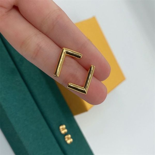 

Simple Earrings Women Designer Stud Earring Antique Gold Vintage Luxury Wedding Party Jewelry F01