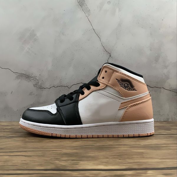 

new release basketball shoes mens jumpman 1 mid white black crimson tint mens womens banned outdoor sneakers trainers ship with shoebox