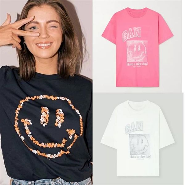 

2023 designer womens t-shirt ganni beach tees smiling face print round neck short-sleeved pullover shirts designer clothes women, White