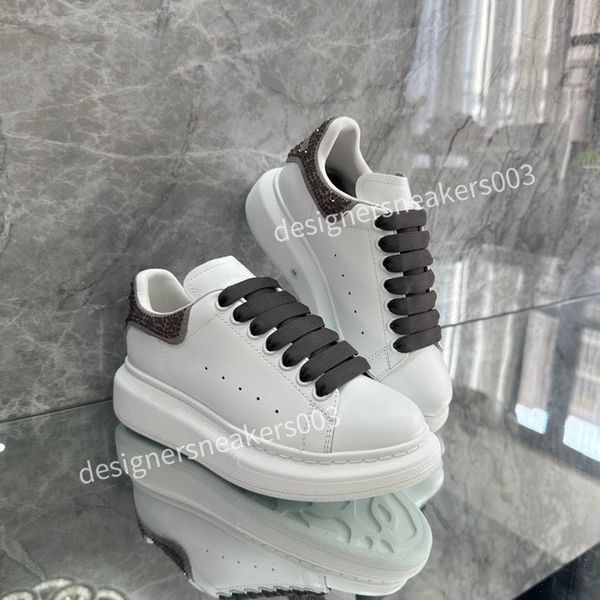 

new men casual shoes sneakers vintage platform print multicolor letter trainer sneakers designer outdoor sport trainers, Black