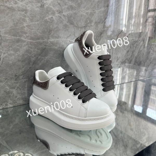 

men autumn casual shoes leather matching small fragrance thick sole sneakers female leisure father shoes2023, Red;white