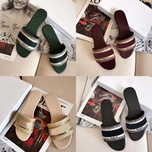 

slippers female outside wear 2023 new summer fashion all-match flat student slippers female ins tide beach shoes seaside, Black