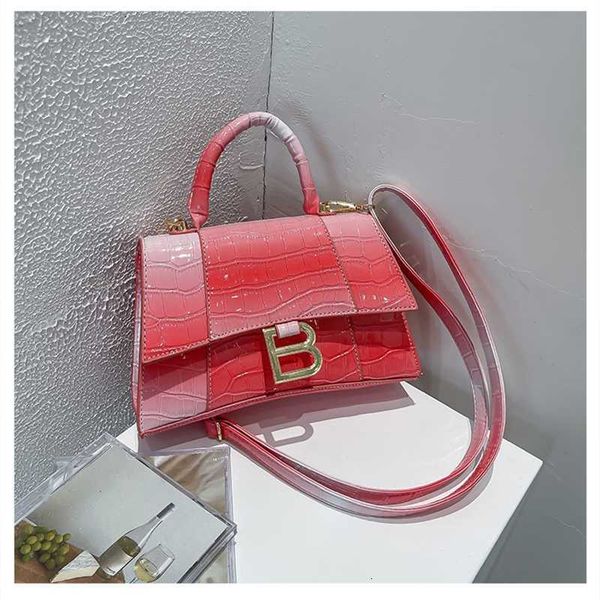 

hourglass bag fashionable handbag for women new popular net red same crocodile pattern one shoulder messenger bag