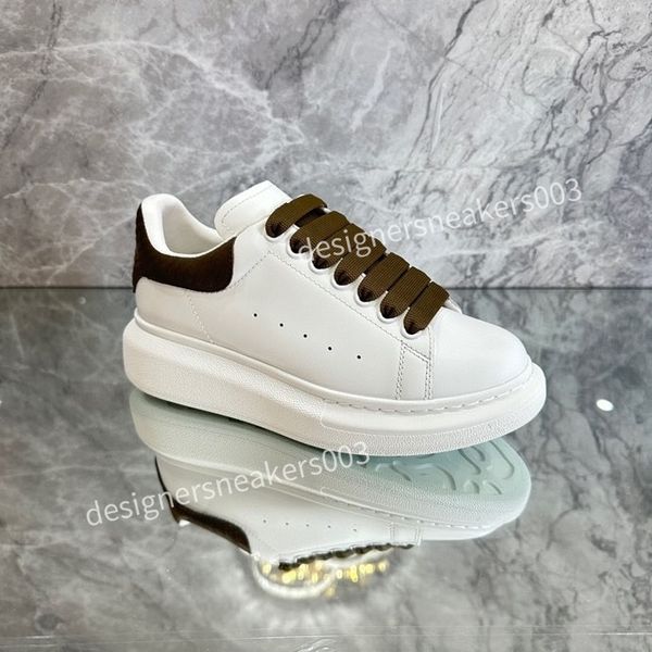 

2023new mens women designer casual shoes platform sneakers clear sole black white grey red pink blue royal neon green mens trainers tennis