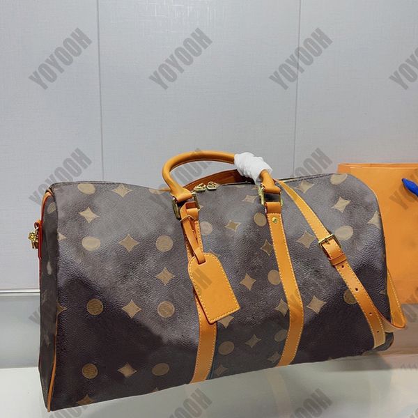 

Fashion men Womens Duffel Bags designer classic letter style single shoulder straddle bag large capacity high quality outdoor travelbag, Chooes color