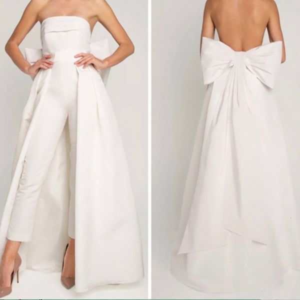 

party dresses luxury strapless jumpsuit wedding dress bow detachable train backless sleeveless bride gown 2023 satin custom made 230328, White;black