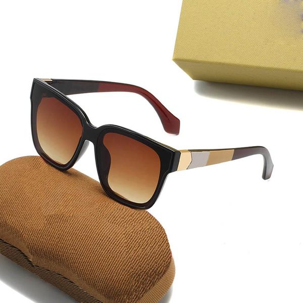 

Designer Shades Sunglass Anti-glare Filter The Light Fashionable Striped Sunglasses Classic Style 4 Colors Option