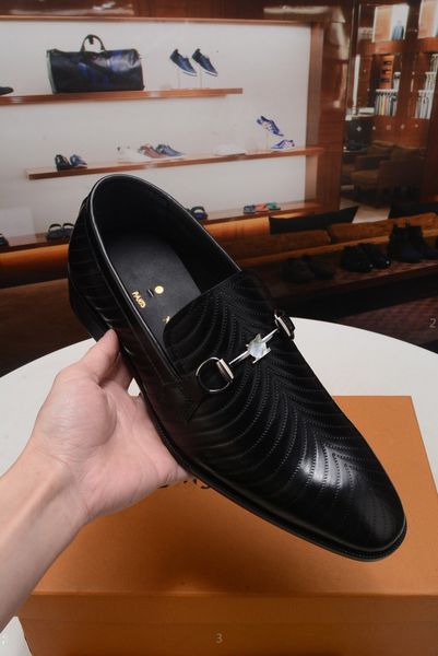 

mm 31model 2022 men's designer luxury dress shoes heel shoes fashion formal leather brown men loafers crocodile mens casual shoe zapato, Black