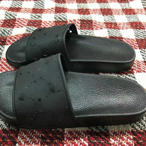 

2023 new designer shoes men slipper g mens striped women sandals causal summer huaraches platform shoe slippers flip flops slipper with box, Black