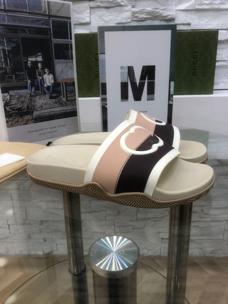 

2023 canvas slippers embroidery designers women slides sandals floral brocade flip flops striped beach leather flower slipper loafers with b, Black