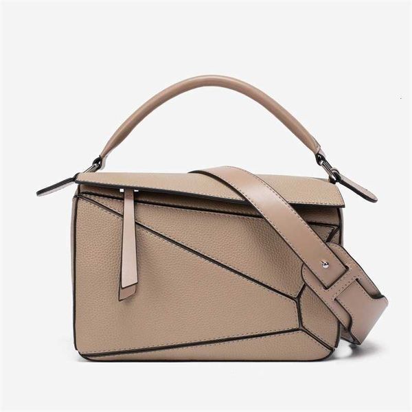 

simple handheld geometric bag autumn and winter new versatile splice lychee pattern crossbody large capacity doctor girl