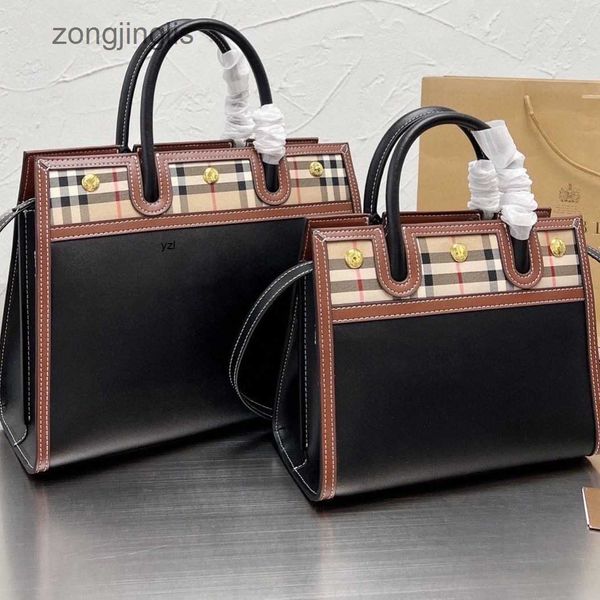 

bag 2023 hands outlet spring bag new luxury designers women's handbags burbreryes lattice color matching handbag single shoulder messen