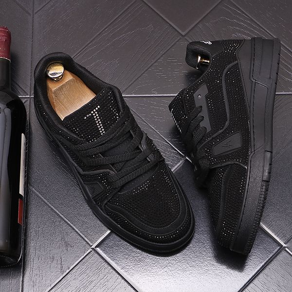 

luxury royal style mens wedding dress shoes spring autumn handmade diamonds embroidery pattern exotic designer loafers fashion lace-up casua, Black