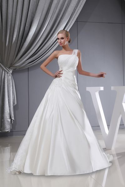 

2023 real imag a line wedding dresses with pleats one shoulder plus size sweep train lace up bridal party gowns for arabic women, White