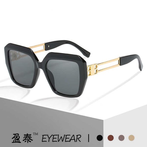 

new b fashion sunglasses trend large frame square glasses versatile street sunglasses women, White;black