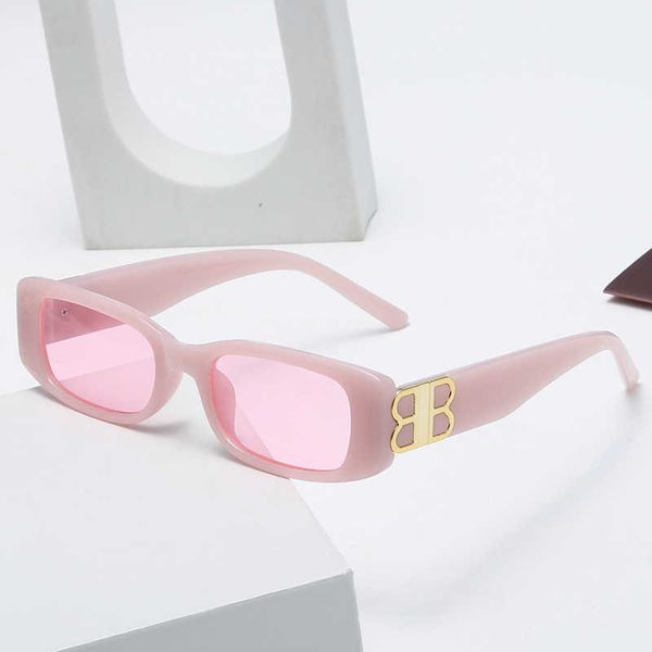 

frames new korean fashion sunglasses 1238 trendy women's net red box personalized plain face selfie sunglasses, White;black