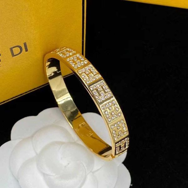 

f rhinestone letter openable small design fashion simple bracelet female pm, Black