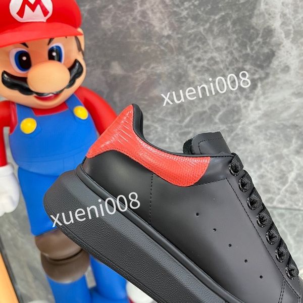 

mens casual shoes reflective chain reaction sneakers triple black white blue yellow fluo tan luxury mens women shoe designer trainers2023, Red;white