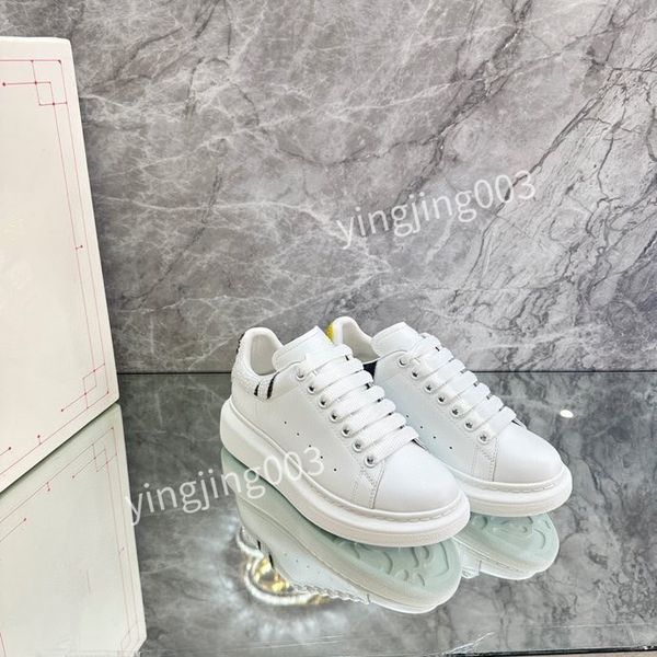

r low casual shoes mens sneakers white black men women trainers sports platform shoe xsd221127