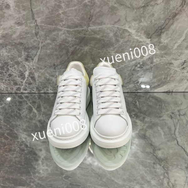 

2023designer casual shoes mens women sole canvas shoes leather triple black white original sole cap sneakers mens trainers, Red;white