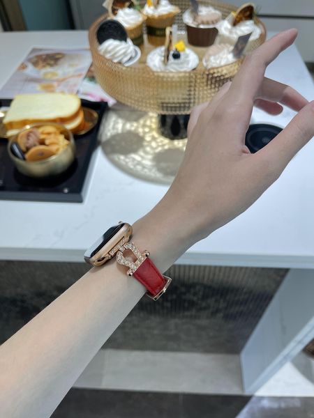 

elegant watch band for apple strap series 8 45mm 49mm 38mm 40mm 44mm watchband 8 7 5 4 41mm leather diamond rose gold buckle metal connector, Black;brown