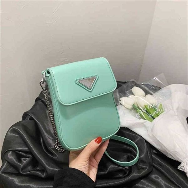 

2023 designer bag super low this popular summer simple fashion chain small square texture mobile phone bag