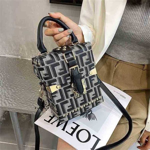 

2023 designer bag handbag summer women's hand mobile phone square small pattern temperament94bk