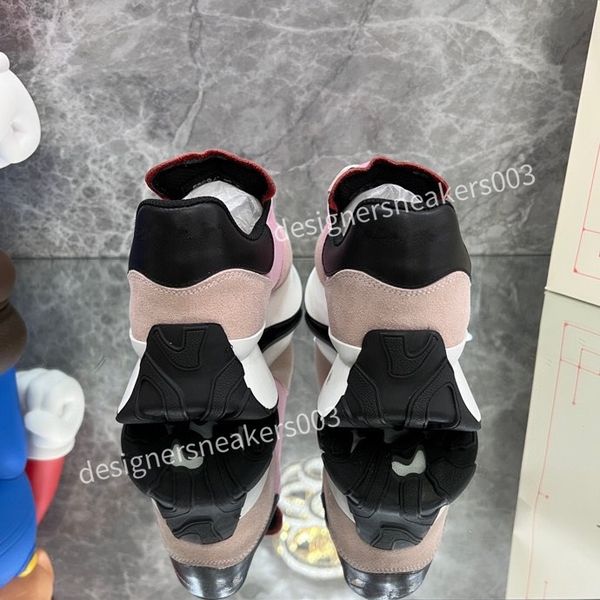 

new designer running shoes sneakers foam runners women shoes outdoor shoes mens shoes plate-forme white black men women luxury suede casual