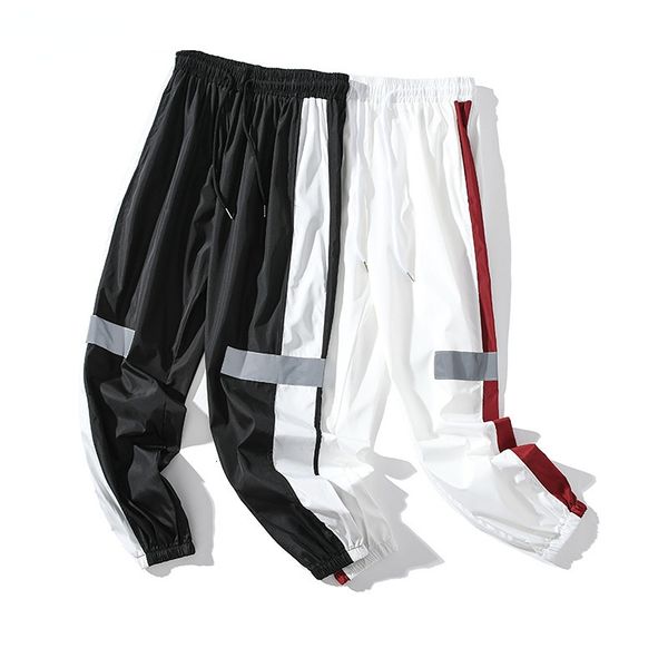 

mens pants men streetwear reflective joggers man korean fashion hip hop sweatpants couple side striped harem sport trousers male 230329, Black