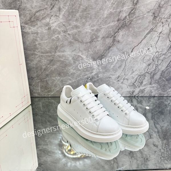 

women designer casual shoes platform sneakers clear sole black white grey pink blue royal neon green mens trainers tennis
