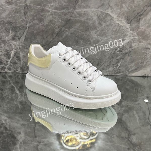 

2023 new quality casual shoes designer trainers white natural cream black men womens xsd221136