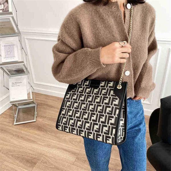 

2023 designer bag handbag capacity tote korean letter single net red chain messenger