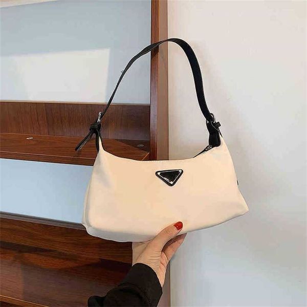 

2023 designer bag net popular small fashion nylon armpit stick leisure trend portable shoulder bag