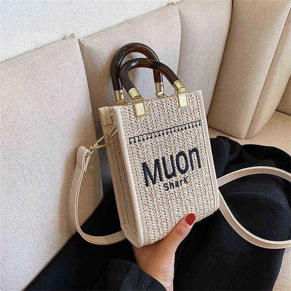 

2023 designer bag female summer 2023 new versatile ins fashionable hand-held square bag grass woven texture small one shoulder messenger bag