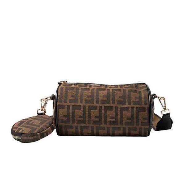 

2023 designer bag handbag cylinder pillow female autumn boston foreign style versatile broadband single messengerl1bc