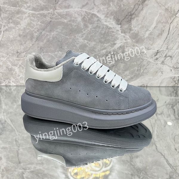 

2023 men designer running shoes luxury women casual shoes shoe new sneaker woman trainer sdfsf fabric suede effect calfskin reflective sneak, Black