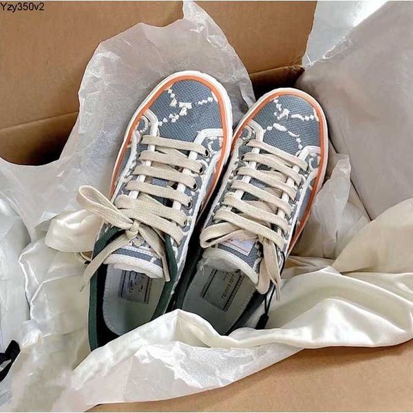 

jacquard 2023 gg guccy guccie washed designers tennis 1977 sneaker canvas blue luxurys shoe beige denim women shoes ace rubber sole embroide