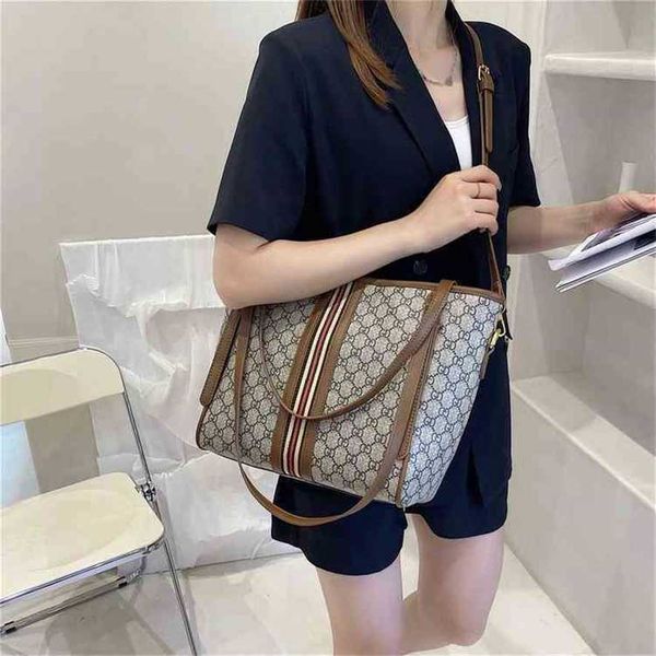 

2023 designer bag handbag on female summer net red same old flower one shoulder bags, Black;red