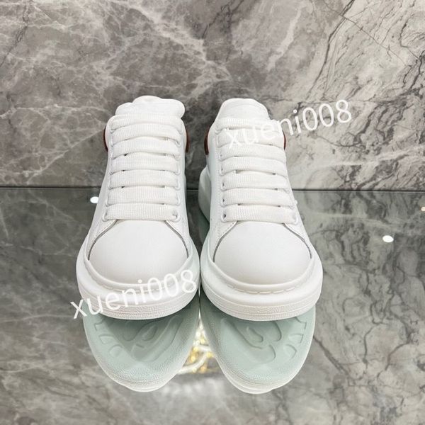 

womens casual shoes reflective chain reaction sneakers triple black white blue yellow fluo tan luxury mens women shoe designer trainers, Red;white