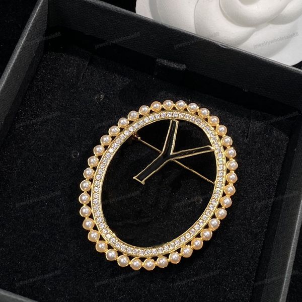 

designer pearl brooches fashion broche for woman brand classic letters mens clothing gold silver luxurys brooch jewelry pins, Gray