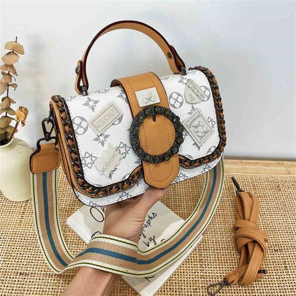 

2023 designer bag badge small female fashion old flower summer autumn winter ins texture broadband shoulder bag