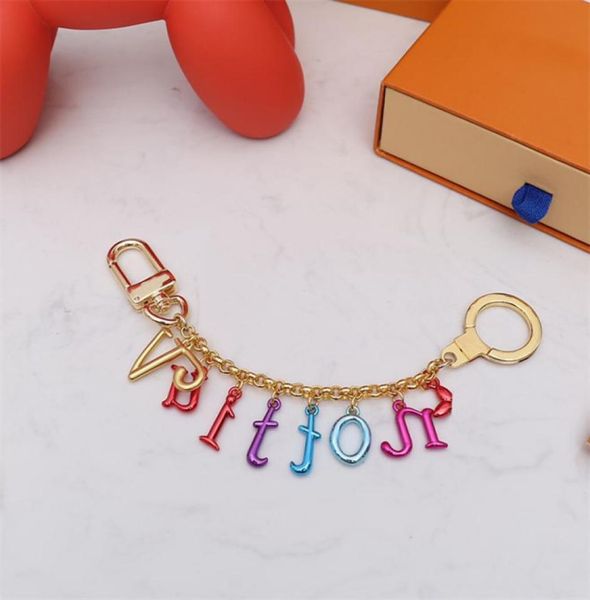 

fashion colorful luxury designer keychain letter pendant bag buckle keychains for mens womens keys buckle multipurpose chain3910378, Silver